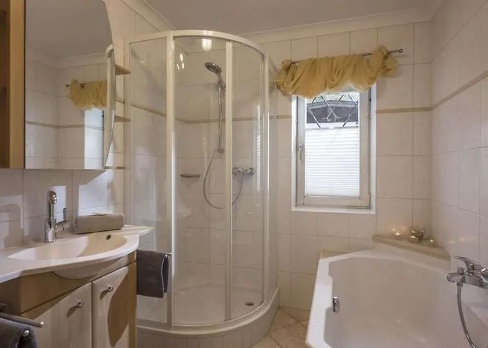 - Panorama View * Kössen